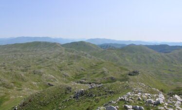 Mali me Gropa Hiking Tour