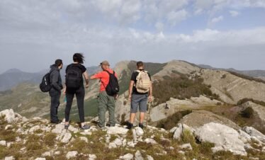 Mali me Gropa Hiking Tour