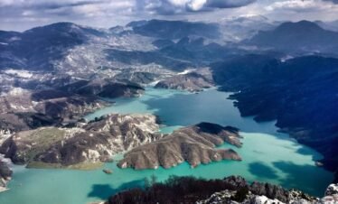 Hiking & Camping in Peak of Gamti