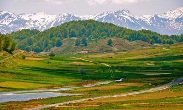 albanaia wild camping